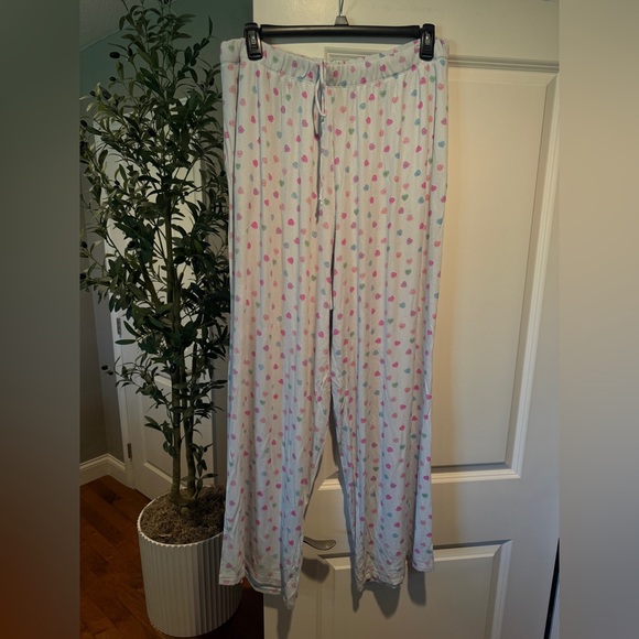 SKIMS Pajama Set - Picture 2 of 6